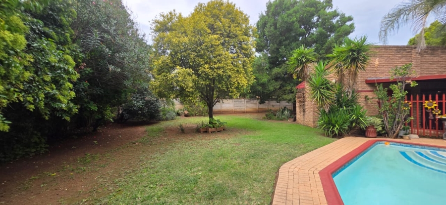 3 Bedroom Property for Sale in Flimieda North West